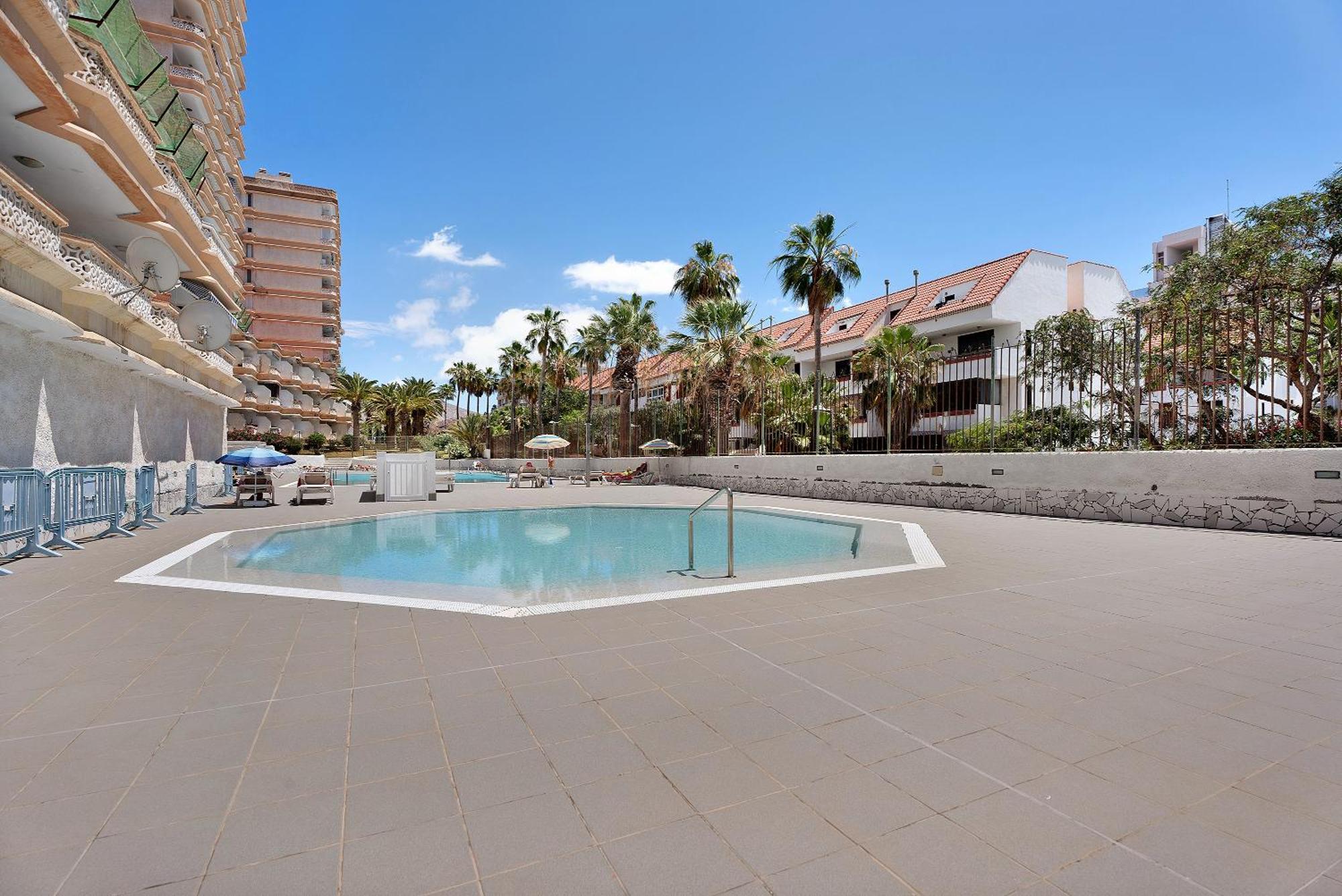 Bonito Apto Playa Las Americas Aptos Playa Honda By Paramount Holidays Playa de las Americas  Ngoại thất bức ảnh
